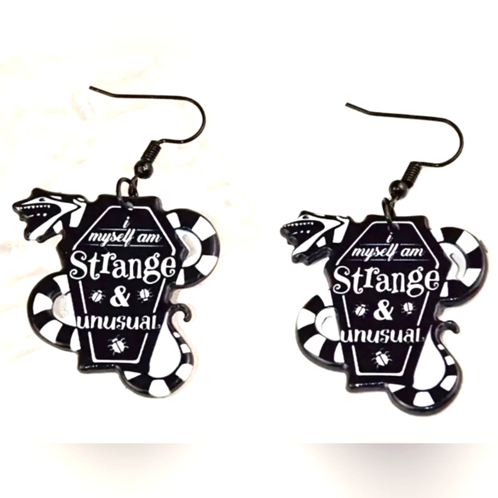 NWT Women's Beetlejuice Strange and Unusual Earrings